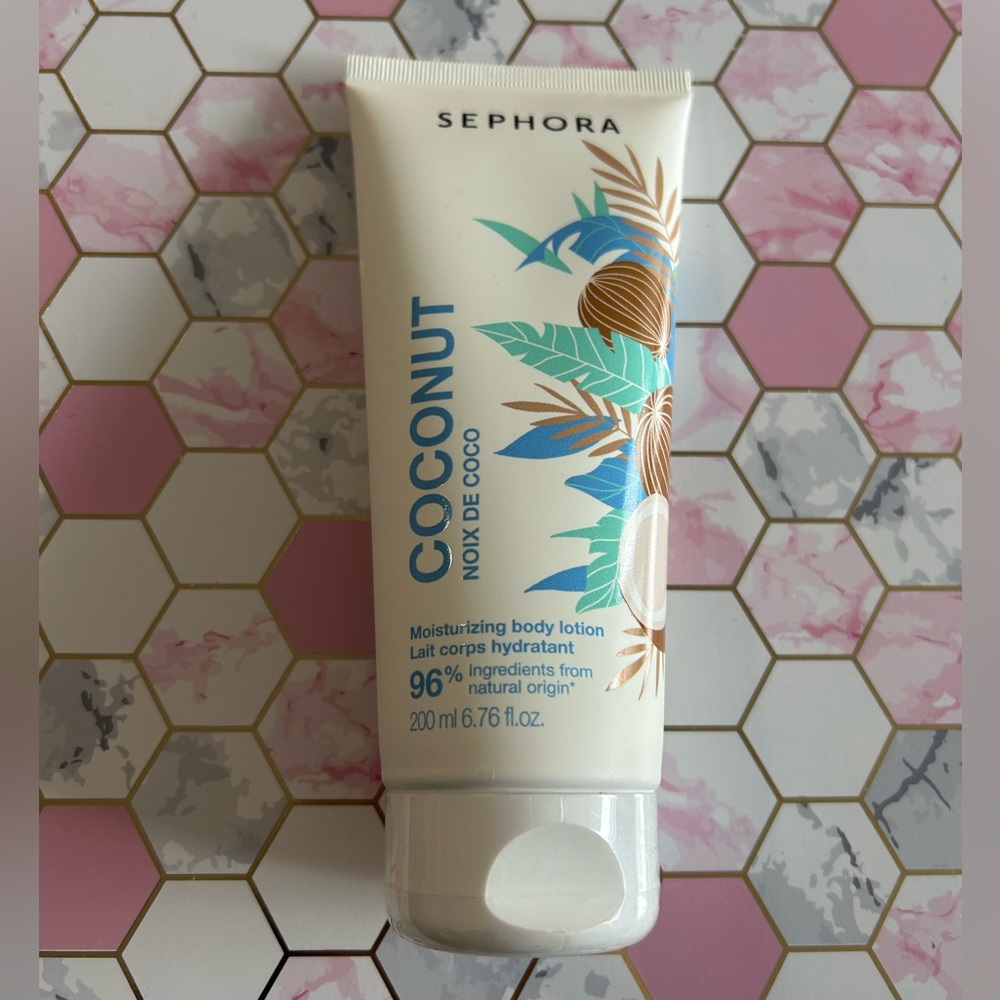 SEPHORA COLLECTION Moisturizing Body Lotion